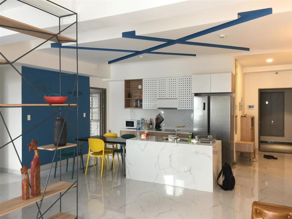 Gấp. chủ gửi bán gấp căn hộ saigon south, căn góc, view sông, 3pn, giá 7 tỷ