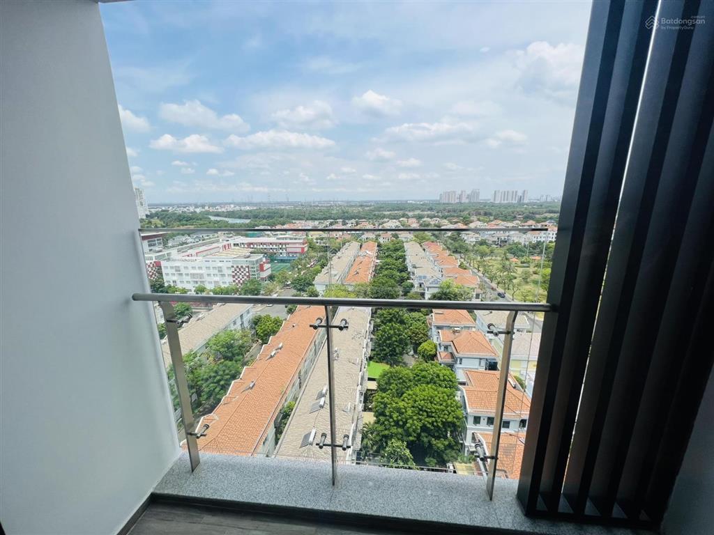 Gấp. chủ gửi bán gấp căn hộ hưng phúc premier, 3pn  94m²  view biệt thự có ô xe giá 9,5 tỷ tl