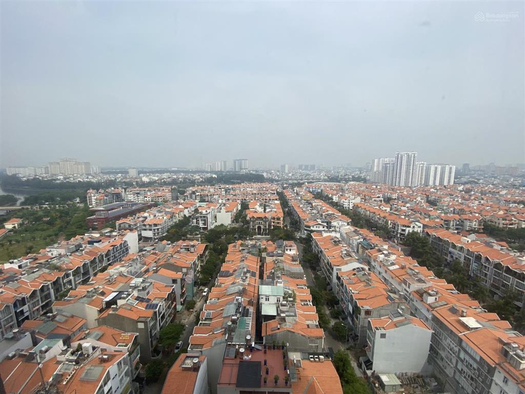 Gấp. chủ gửi bán gấp căn hộ sunrise city, 124m2, nội thất cao cấp, giá 9,1 tỷ