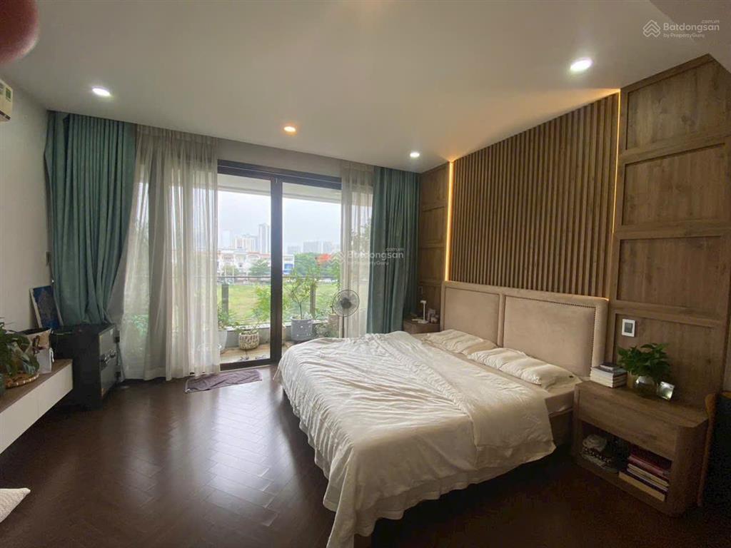 Gấp. chủ gửi bán gấp căn hộ panorama, 121m2, nhà đẹp, giá 16 tỷ