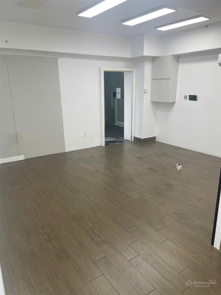 Gấp. chủ thiện chí cho thuê văn phòng mới trung tâm phú mỹ hưng, gần secc, 100m², giá 30tr/th