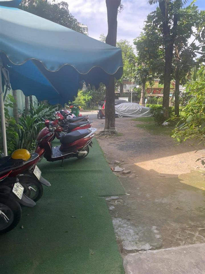 New. chủ thiện chí cho thuê văn phòng trung tâm phú mỹ hưng, 100m2, sẵn bàn ghế, 16tr/tháng