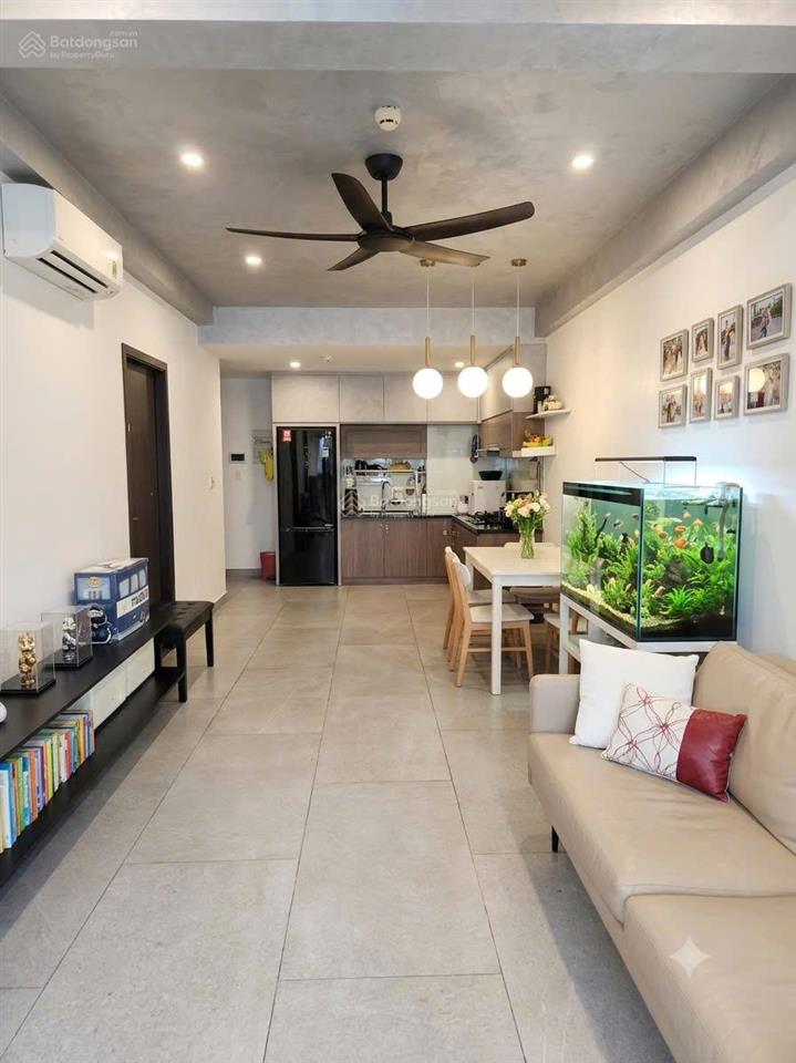 Gấp. chủ gửi bán gấp căn hộ saigon south, 72m2, lầu cao, nhà đẹp, giá 5,2 tỷ tl