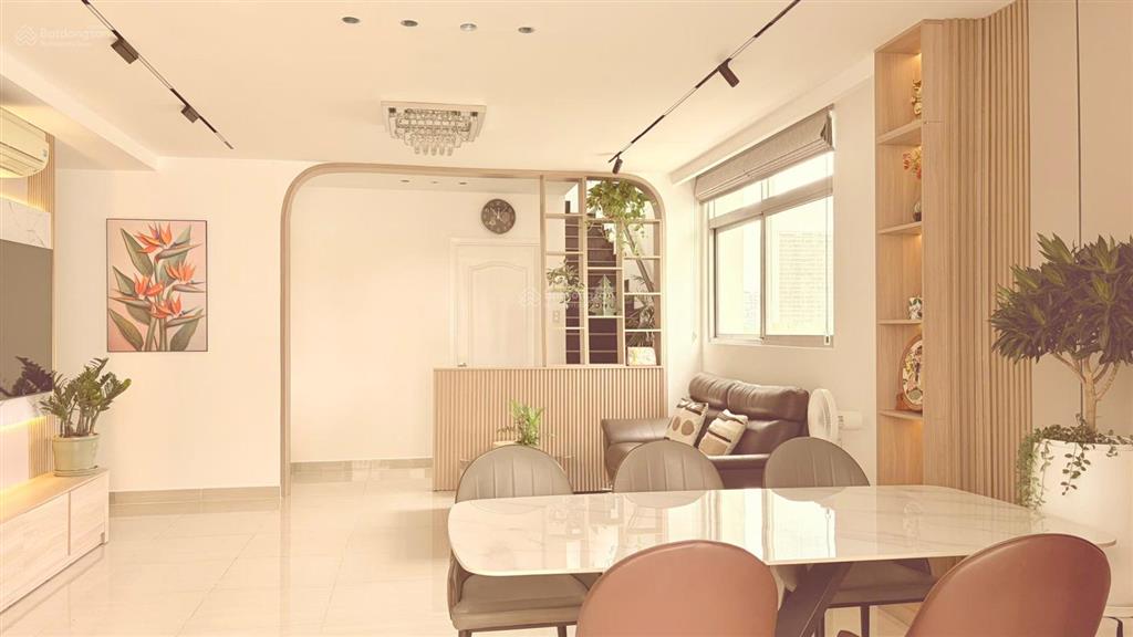 Gấp. chủ gửi cho thuê căn hộ duplex star hill, 130m2, 3pn, giá 45 tr/tháng