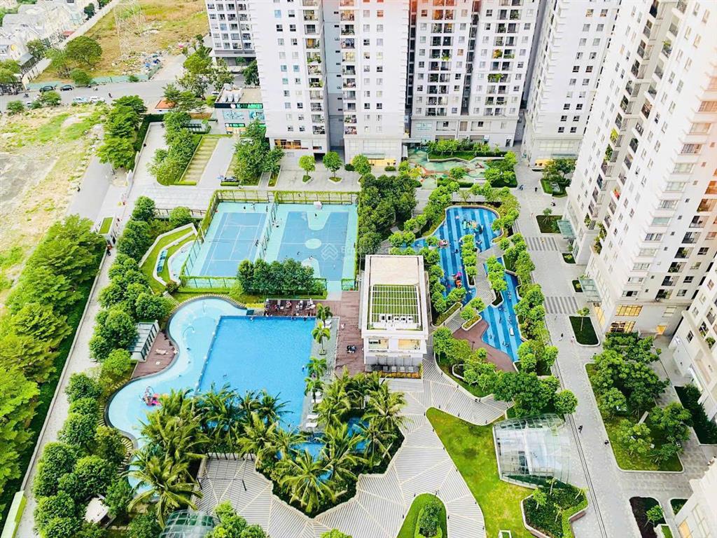 Gấp. chủ gửi bán gấp căn hộ saigon south, căn góc, 3pn, view hồ bơi, lầu cao, giá 7,2 tỷ