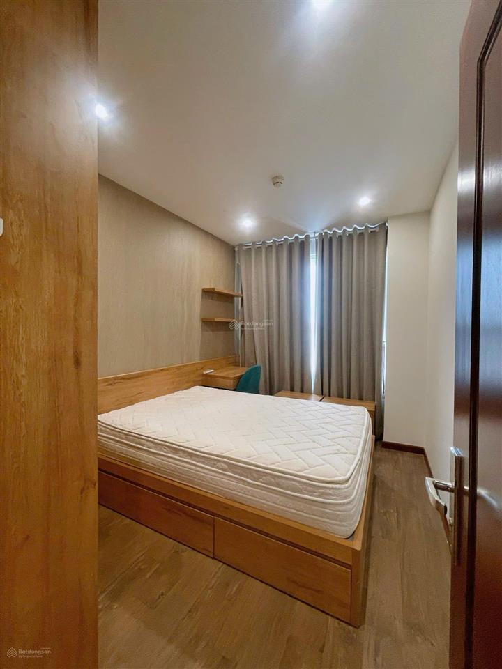 Gấp. chủ gửi bán gấp căn hộ saigon south, căn góc, 3pn, view hồ bơi, lầu cao, giá 7,2 tỷ