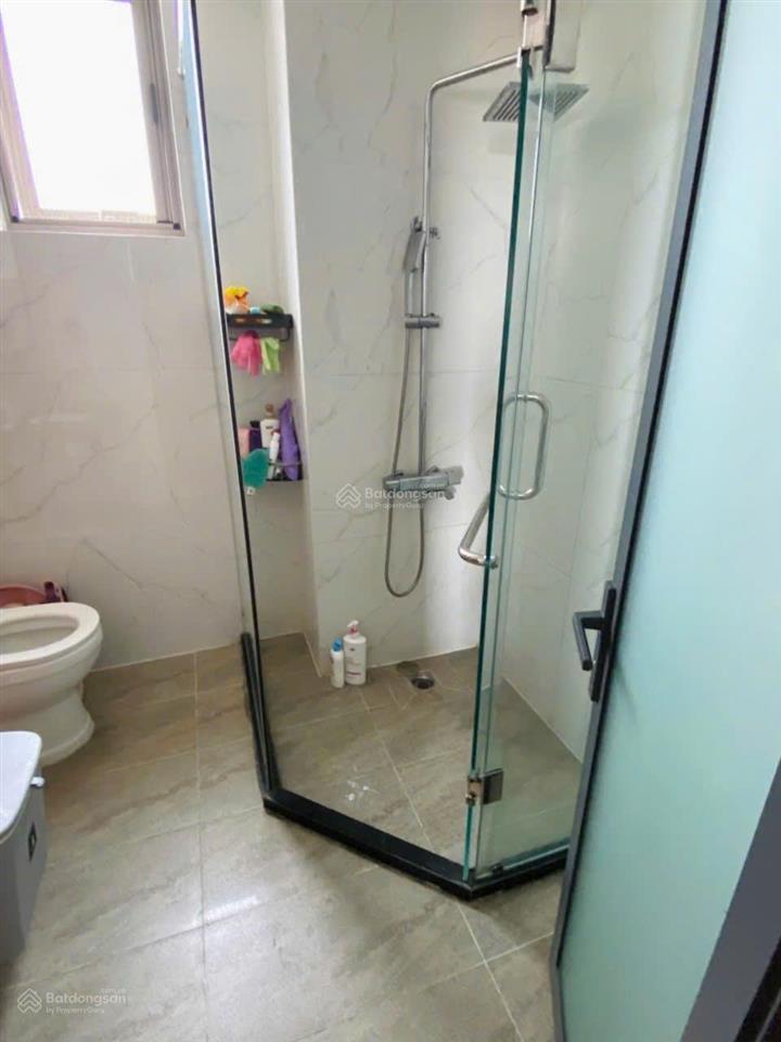 Gấp. chủ gửi bán gấp trong tháng căn hộ saigon south, 100m2, 3pn, có ô xe, sổ hồng, giá 7,5 tỷ