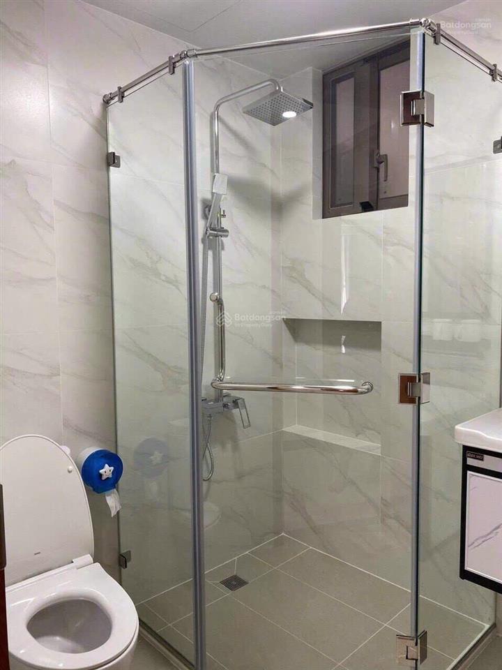 Gấp. chủ gửi bán gấp căn hộ saigon south, 95m2, 2pn, nhà đẹp, giá 7,1 tỷ