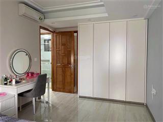 Gấp. chủ gửi bán gấp căn hộ saigon south, 95m2, 2pn, nhà đẹp, giá 7,1 tỷ