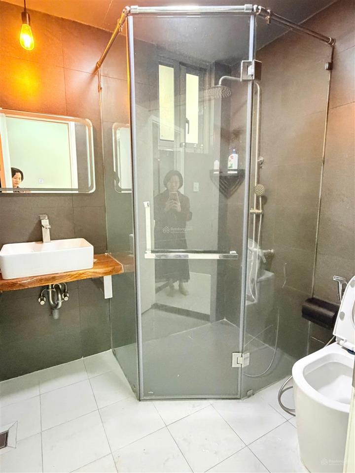 Gấp. chủ gửi bán gấp trong tháng căn hộ 95m2 saigon south, căn góc, tầng cao, tòa a, giá 7,3 tỷ