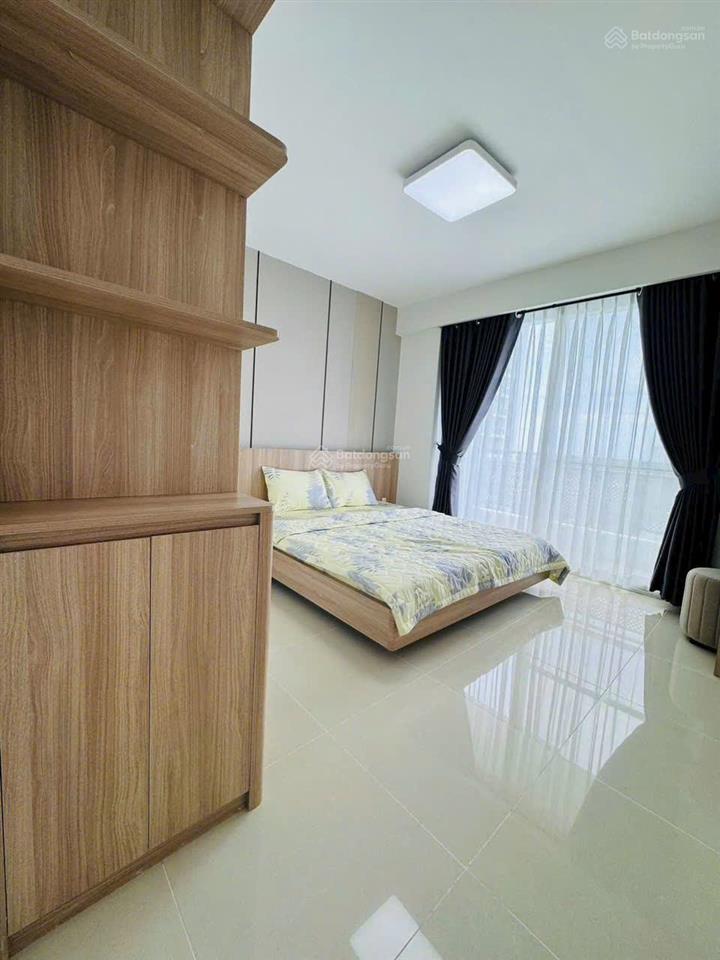 Gấp. cho thuê căn hộ riverpark residence, 3pn, căn góc view sông, giá 52tr/tháng