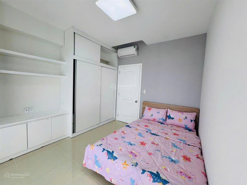 Gấp. cho thuê căn hộ riverpark residence, 3pn, căn góc view sông, giá 52tr/tháng