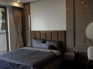 Gấp. giảm giá bán gấp căn hộ midtown phú mỹ hưng, 130m2, lầu cao, view sông, giá 14,5 tỷ.