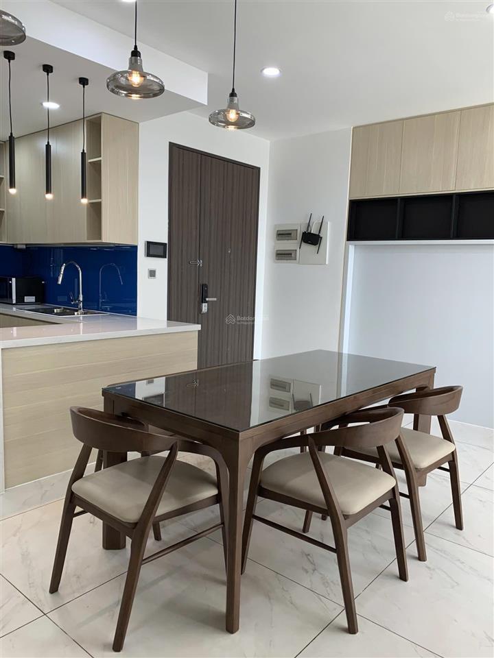 Gấp. chủ gửi cho thuê căn hộ midtown pmh, căn góc, lầu 20, 84m2, nhà đẹp, giá 29tr/tháng