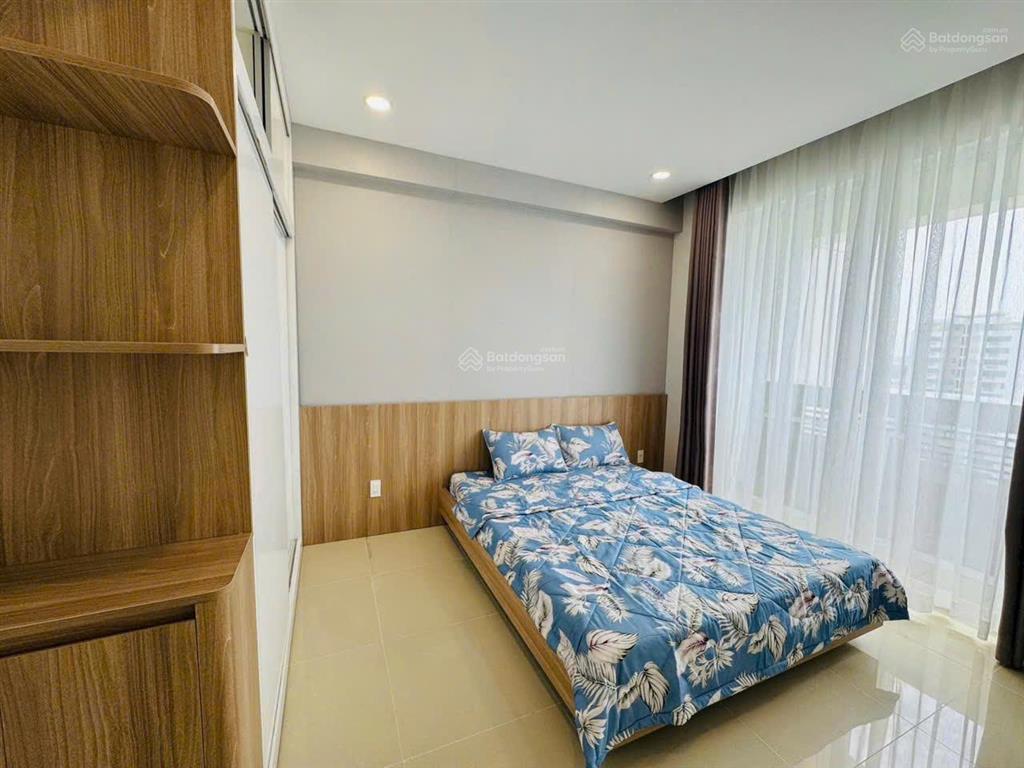 Gấp. cho thuê gấp căn hộ riverpark residence, 3pn, lầu cao, view sông, nội thất đẹp, giá 52tr/tháng
