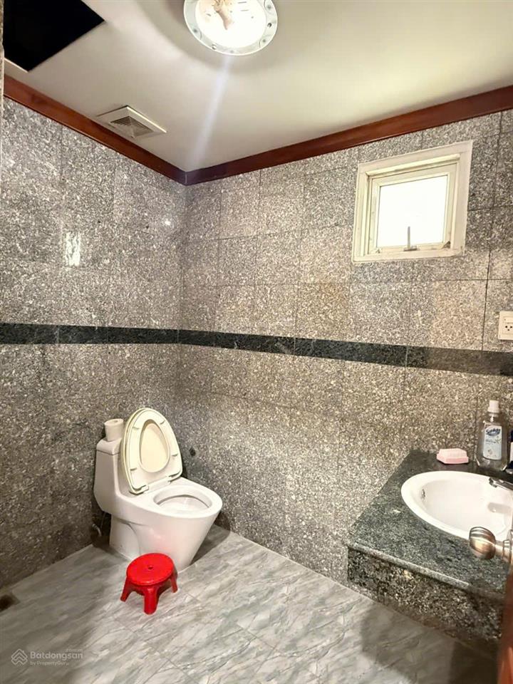 Gấp. chủ gửi bán gấp căn hộ new saigon, 100m2, tầng cao, giá 3,9 tỷ