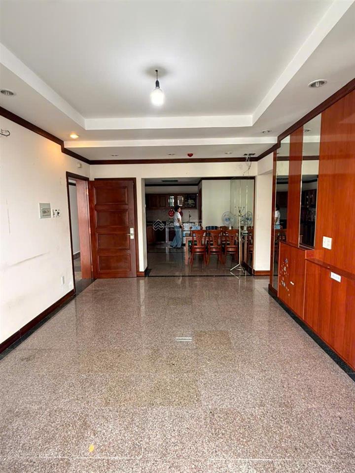 Gấp. chủ gửi bán gấp căn hộ new saigon, 100m2, tầng cao, giá 3,9 tỷ