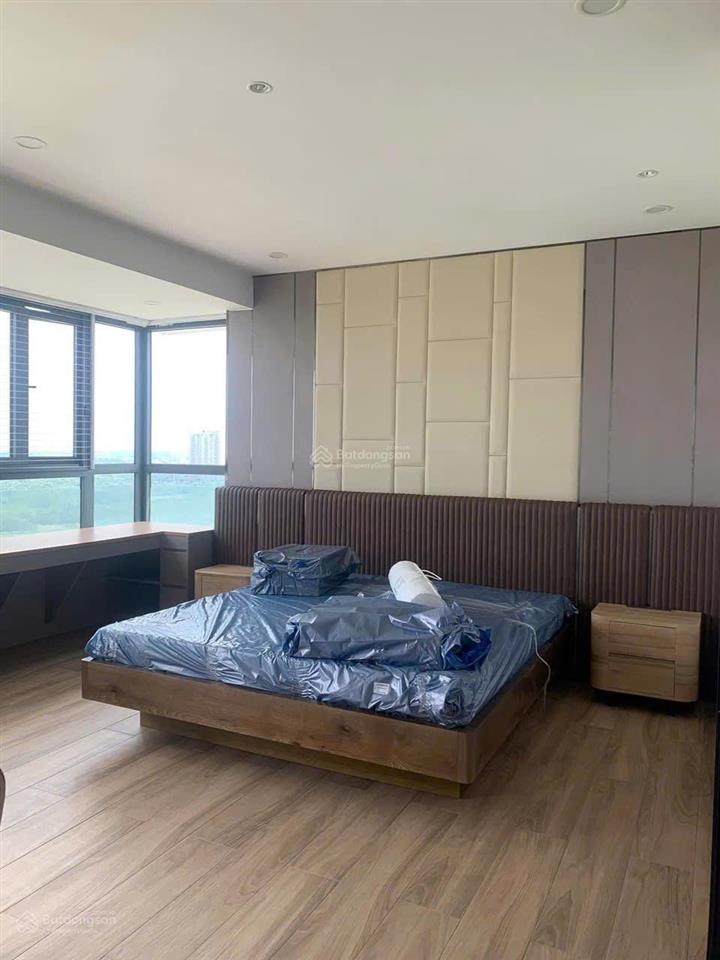 Gấp. giảm giá bán gấp căn hộ the panorama, lầu cao, view sông, 167m2, giá 23 tỷ