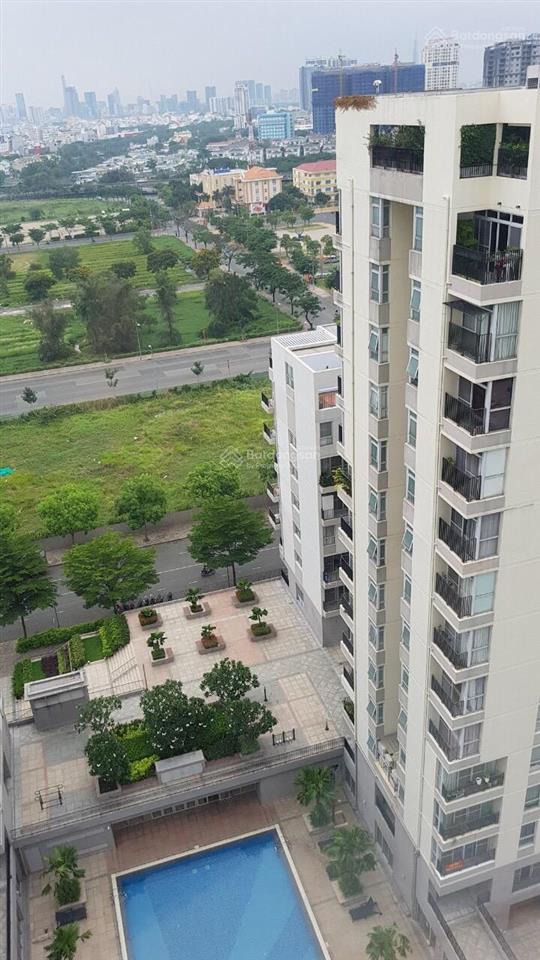Gấp. cho thuê gấp căn hộ star hill, 3pn, căn góc, lầu cao, nhà đẹp, view hồ bơi, giá 23tr/tháng