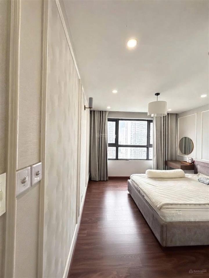 Gấp. chủ kẹt tiền giảm giá bán gấp căn hộ nam phúc, 110m2, căn góc, lầu cao, nt cao cấp, giá 11,5tỷ
