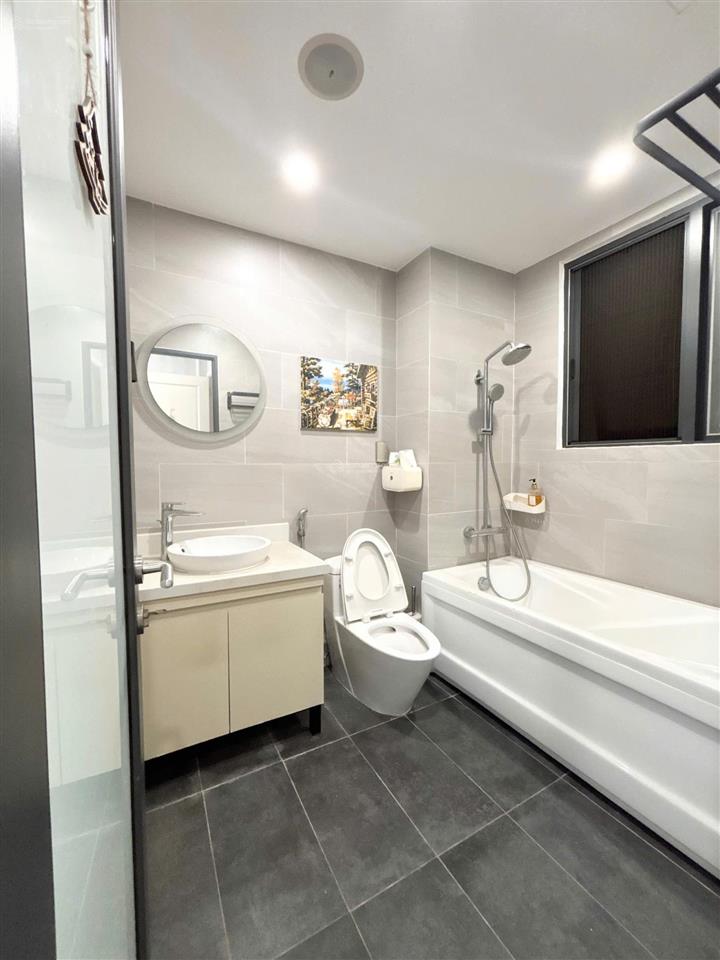 Gấp. chủ kẹt tiền giảm giá bán gấp căn hộ nam phúc, 110m2, căn góc, lầu cao, nt cao cấp, giá 11,5tỷ