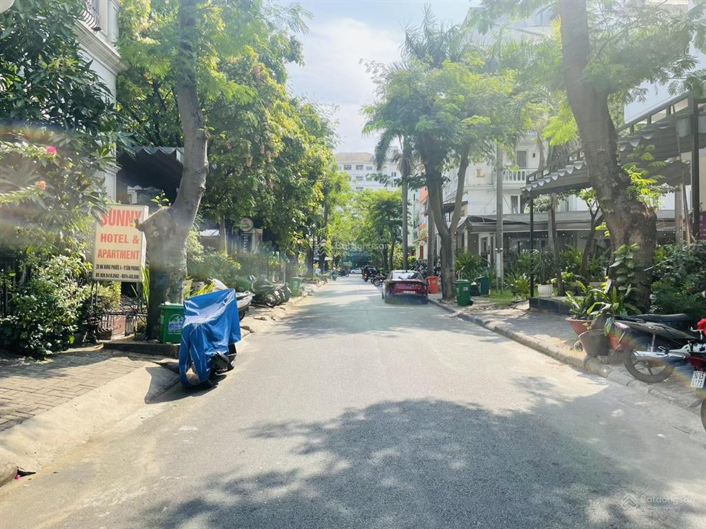 Gấp. chủ thiện chí gửi bán gấp cặp nhà phố hưng phước 4, 222m2, giá 66 tỷ tl