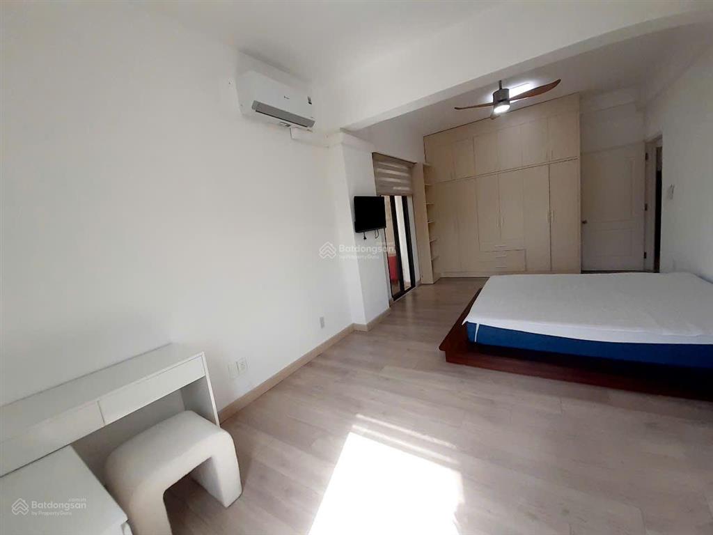 Gấp. chủ thiện chí gửi bán gấp căn hộ park view, căn góc, 103m2, giá 8,4 tỷ