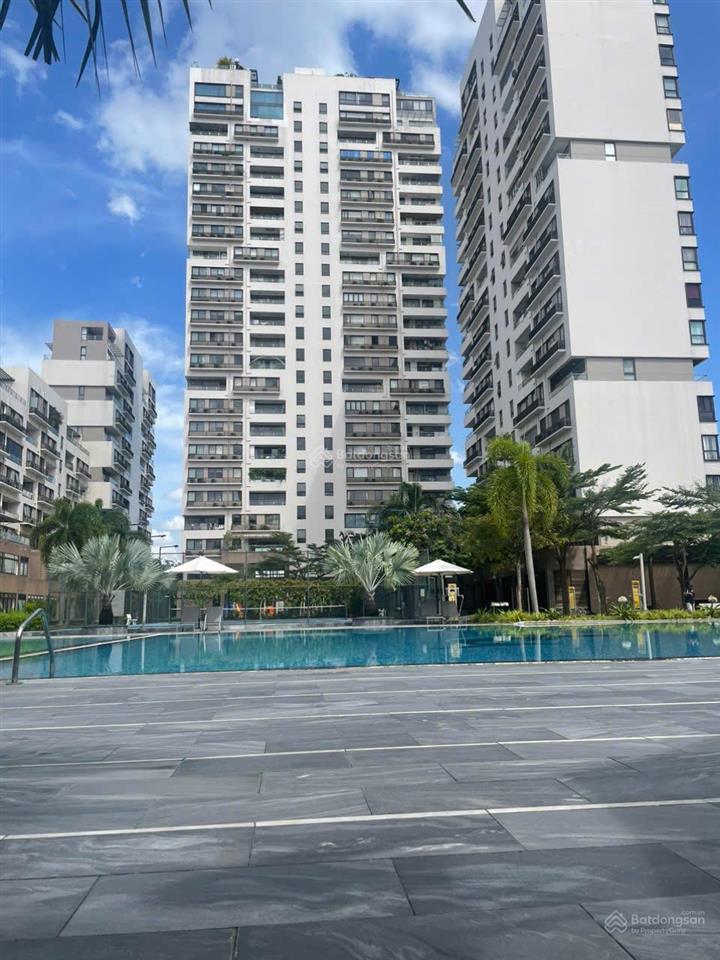 Gấp. kẹt tiền bán gấp căn hộ panorama, balcony phòng khách, 140m2, giá 15,5 tỷ