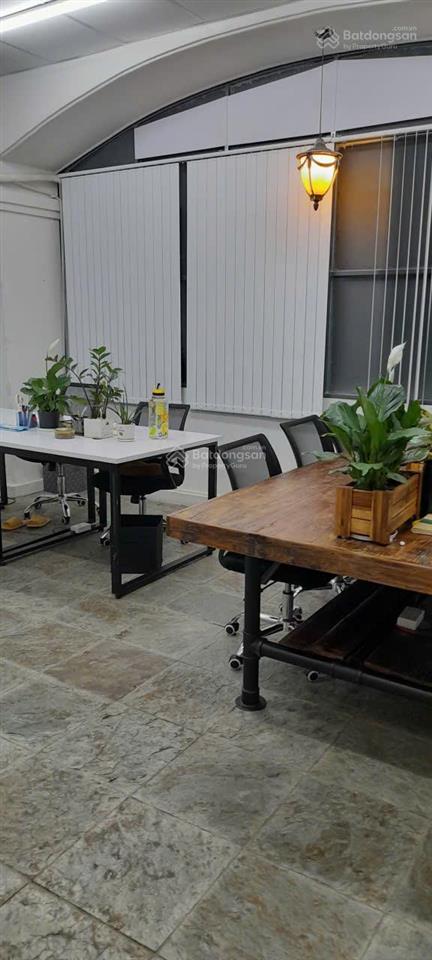 Gấp. kẹt tiền bán gấp nhà phố hưng gia 2, nhà đẹp, giá 28 tỷ