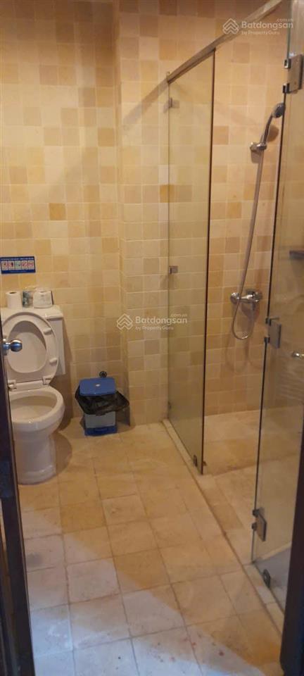 Gấp. kẹt tiền bán gấp nhà phố hưng gia 2, nhà đẹp, giá 28 tỷ