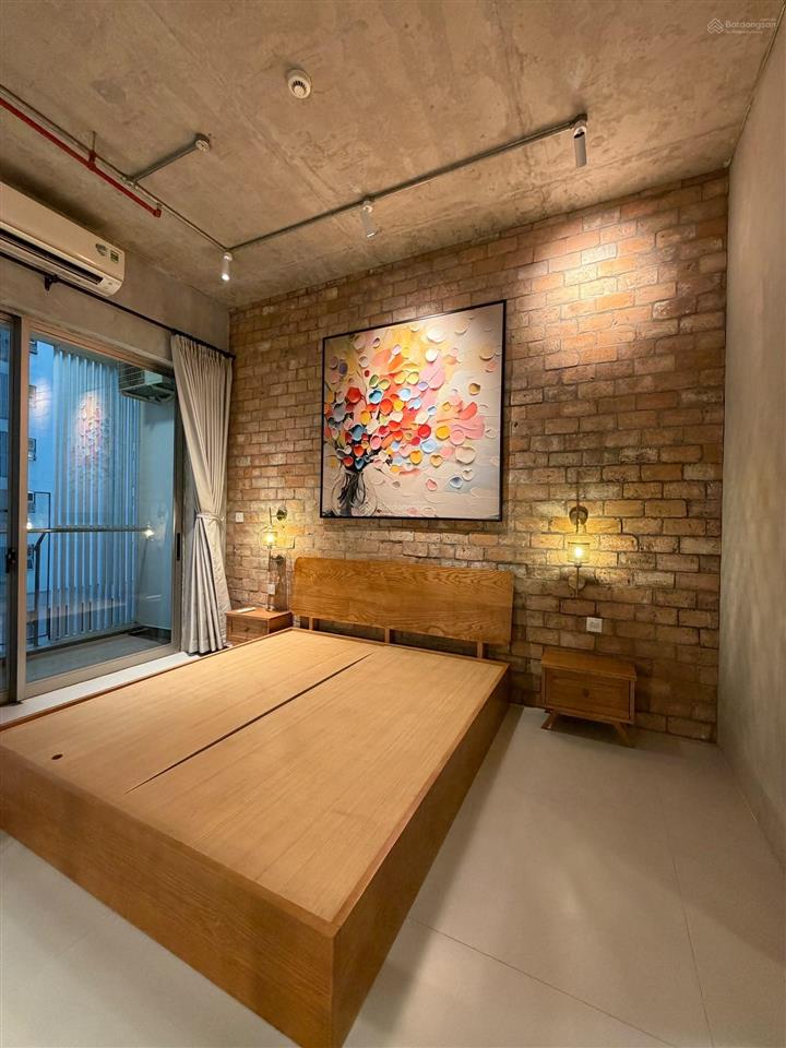 Gấp. kẹt tiền bán gấp shophouse midtown, 91m2, sổ hồng lâu dài, đầy đủ nội thất, giá 9,7 tỷ