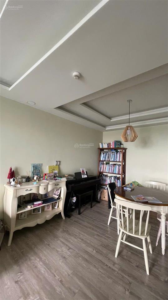 Gấp. chủ giảm giá bán gấp căn hộ scenic valley 1, 110m2, lầu cao, có ô xe, giá còn 8,7 tỷ