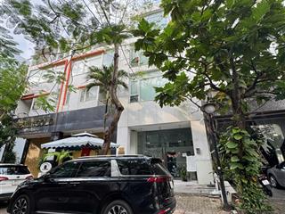 Gấp. chủ gửi bán gấp trong tháng nhà phố hưng gia 1 có thang máy giá 28,5 tỷ