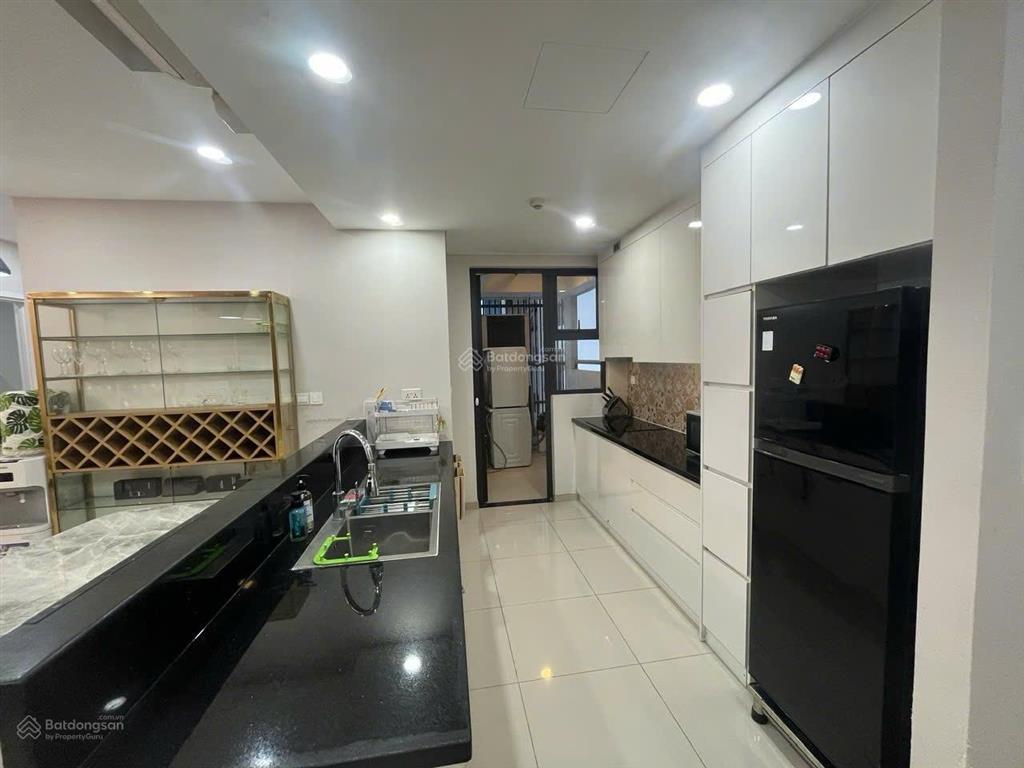 Gấp. cho thuê căn hộ the view, 105m2  2pn1plv2wc tòa t6, tầng cao, nhà đẹp, giá 25tr/tháng
