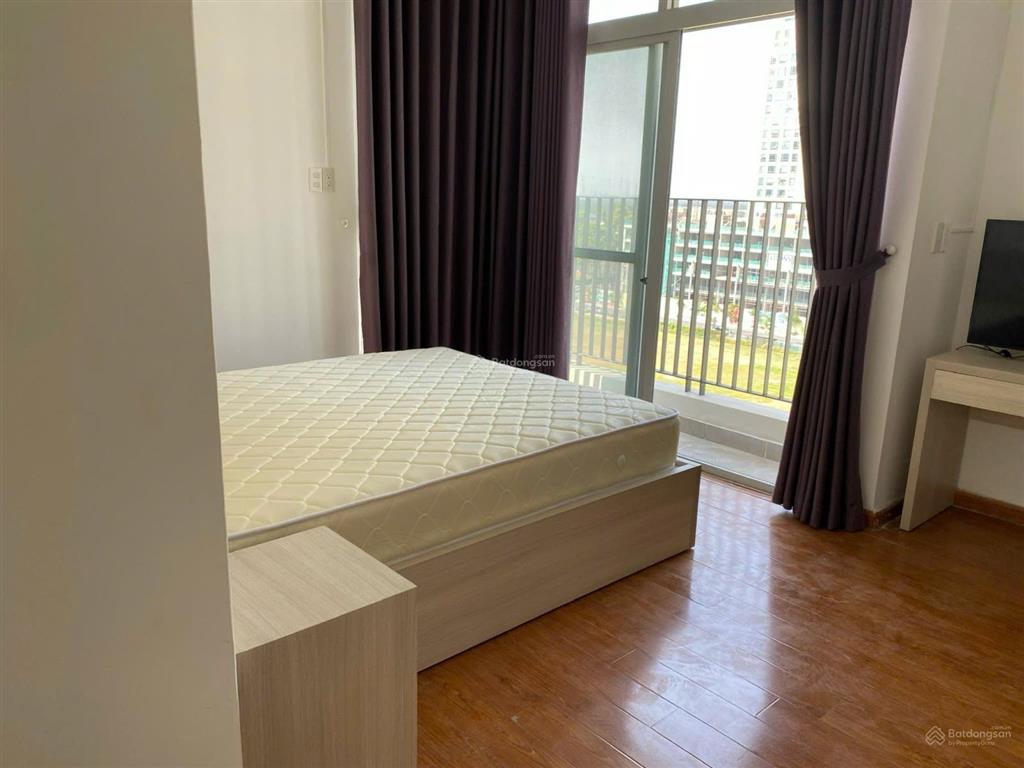 Gấp. cho thuê căn hộ star hill pmh, 3pn, căn góc, lầu cao, giá 25tr/tháng