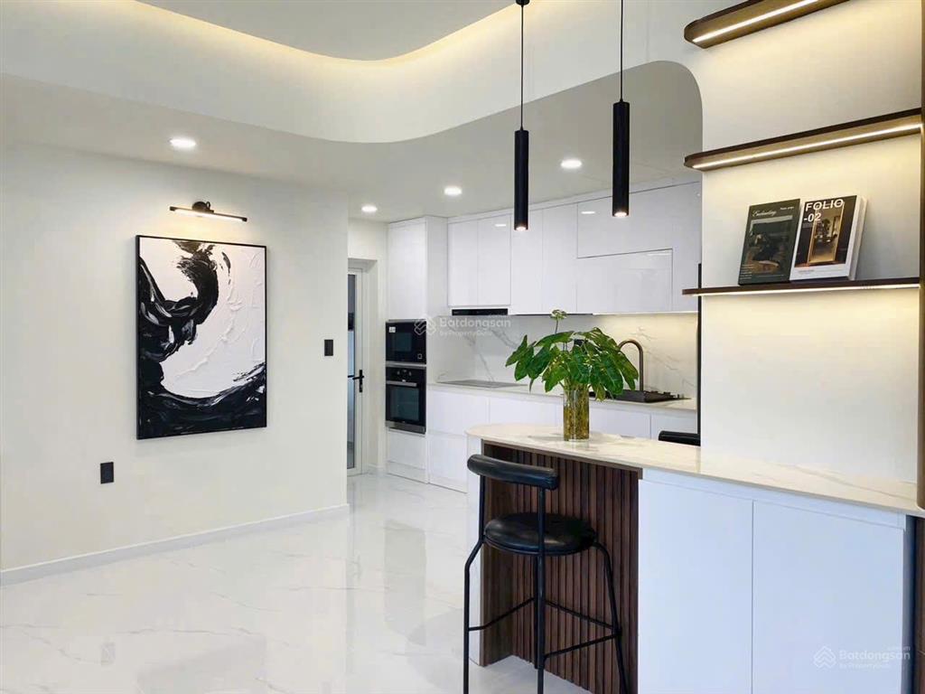 Gấp. kẹt tiền bán gấp căn hộ grand view pmh, 118m2, 3pn, nhà đẹp, hướng nam, giá 10,7 tỷ