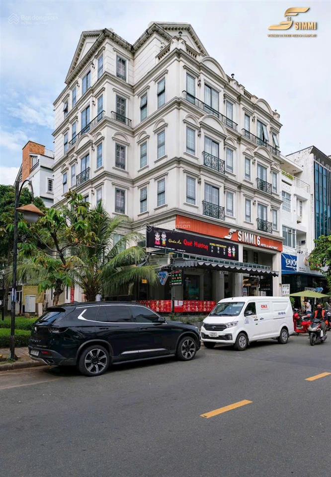 Gấp. kẹt tiền bán gấp tòa khách sạn căn góc hưng gia 4  đường cao triều phát giá 75 tỷ