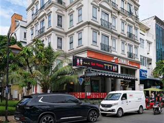 Gấp. kẹt tiền bán gấp tòa khách sạn căn góc hưng gia 4  đường cao triều phát giá 75 tỷ