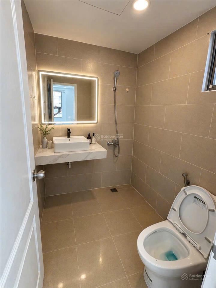 Gấp. bán gấp căn hộ saigon south, 71m2, nội thất cao cấp, giá 5,2 tỷ