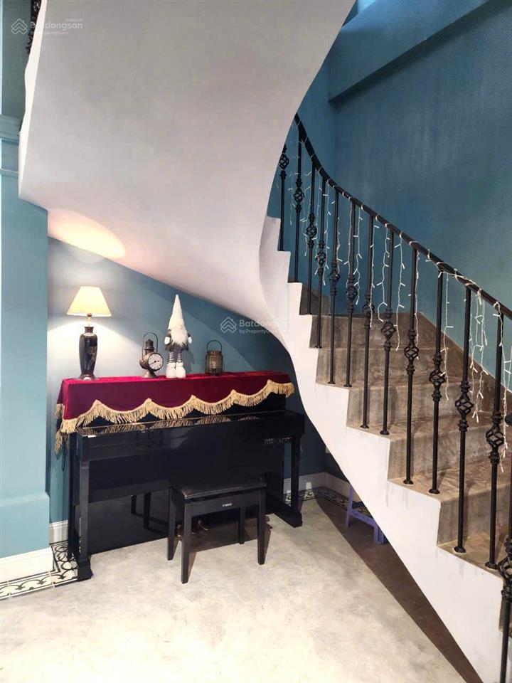 Gấp. bán gấp trong tháng nhà nội thất cao cấp amelie villa, đối diện công viên, giá 14,5 tỷ tl