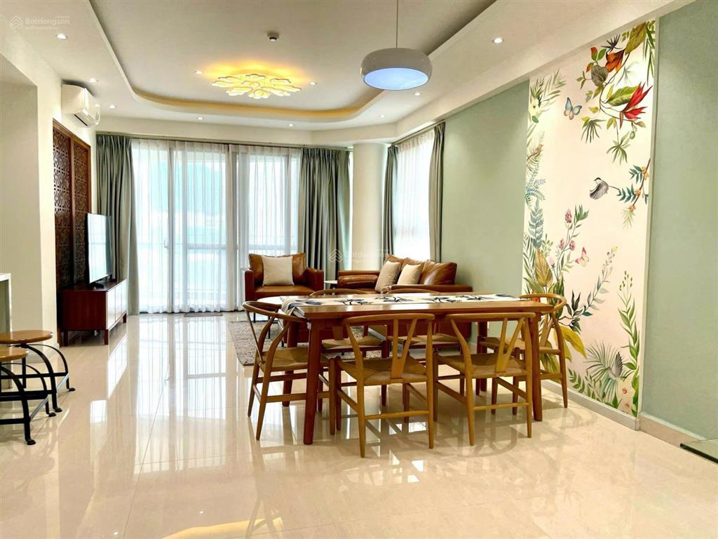 Bán căn hộ riverpark premier, phú mỹ hưng. dt 130m2, full nội thất, lầu cao. giá 17 tỷ. 0906 338 ***