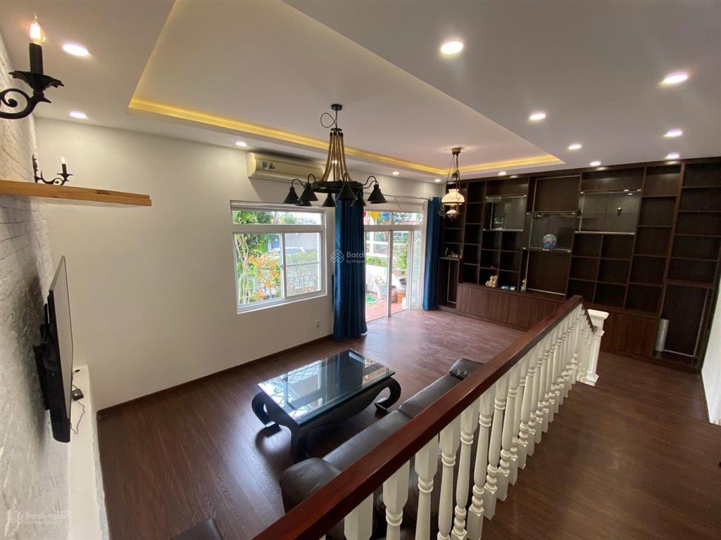 Duplex mỹ tú cảnh quan, phú mỹ hưng. giá tốt nhà đẹp, vị trí đẹp.  0901 764 ***