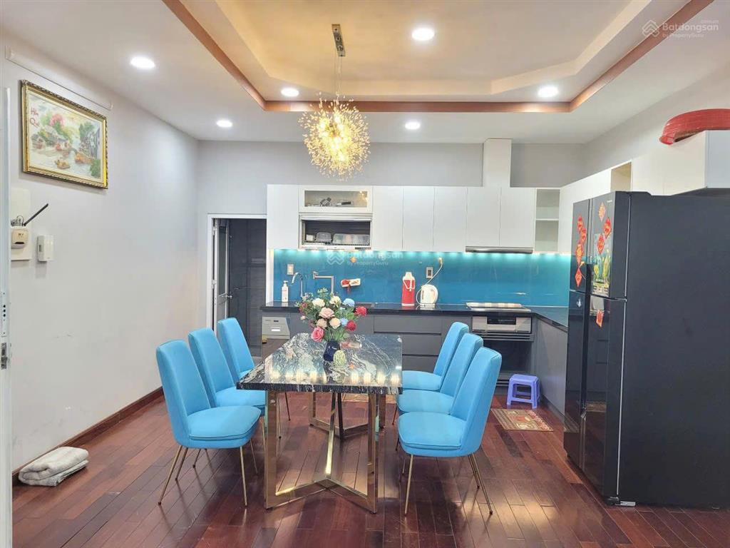 Một trong số ít 1 căn chung cư mỹ vinh, nguyễn thị minh khai, q3 cũ cần cho thuê