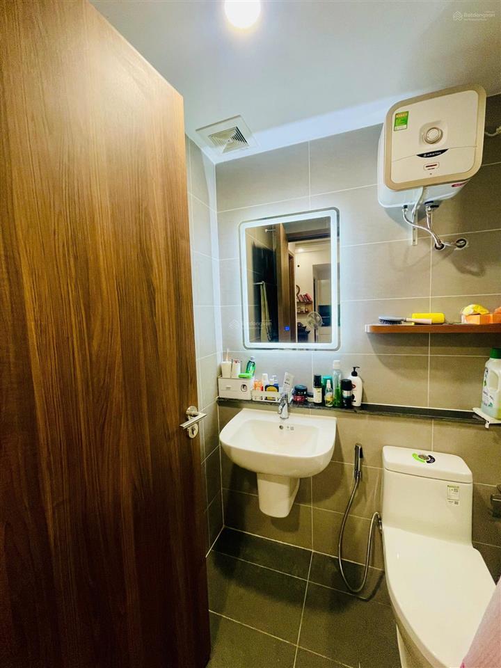 Nhà đẹp 51m2 full nội thất, mặt tiền ql13 cách bv hạnh phúc 1km, nhà sẵn ở ngay (chính chủ nhà)