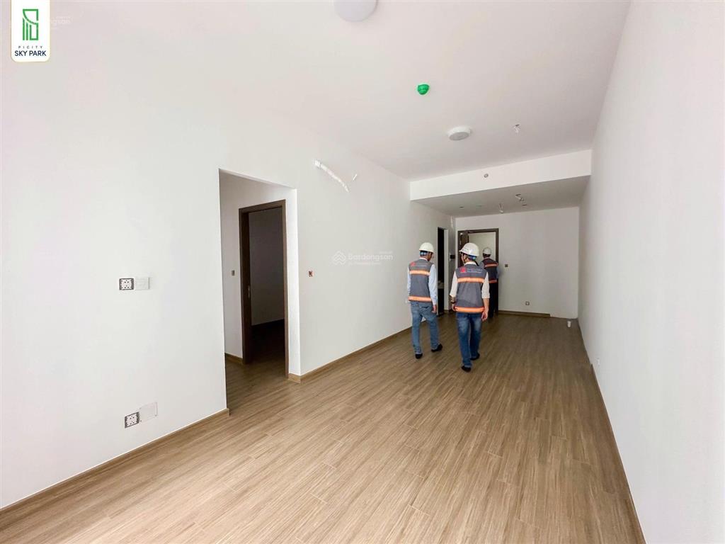 Kẹt tài chính, bán lỗ sốc 600 triệu căn góc 70m2 tầng 18 view thoáng  giá thấp hơn thị trường