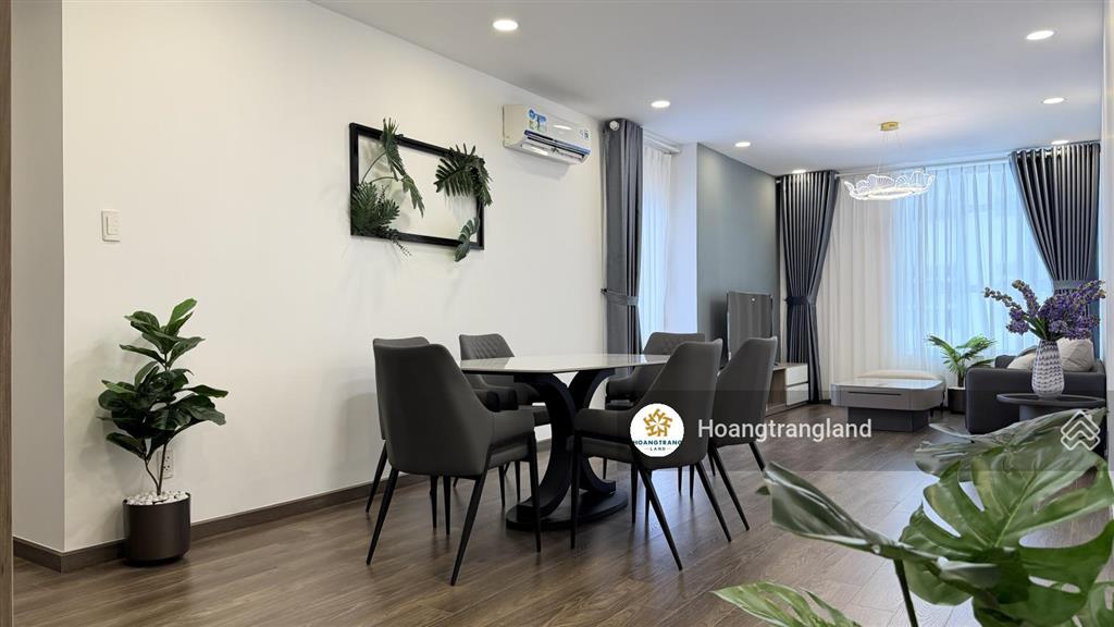 Bán gấp 3pn hoàng anh thanh bình q7 hcm  nhà siêu rộng cực đẹp view mát.  trang hatb 0905 521 ***