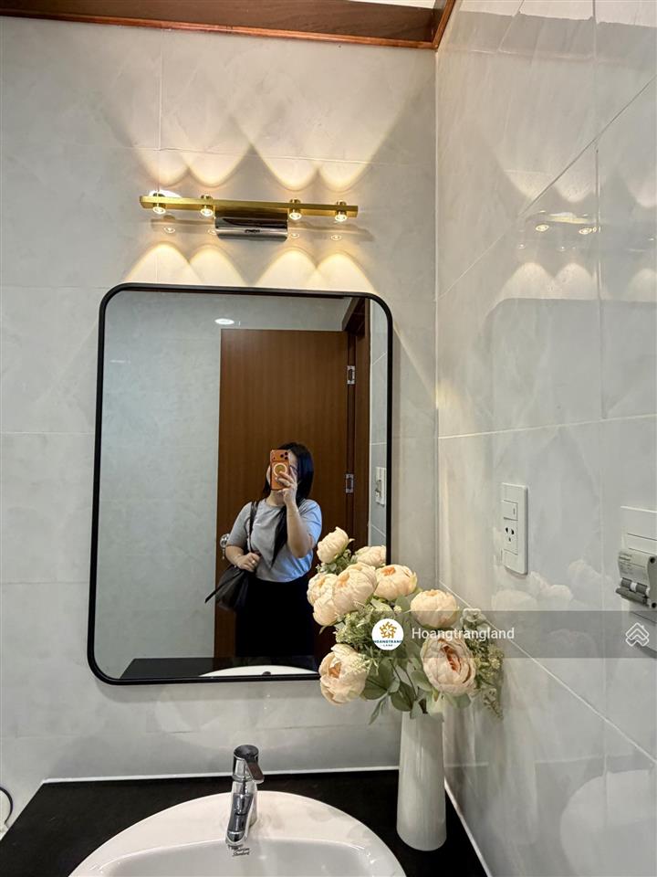 Bán gấp 3pn hoàng anh thanh bình q7 hcm  nhà siêu rộng cực đẹp view mát.  trang hatb 0905 521 ***