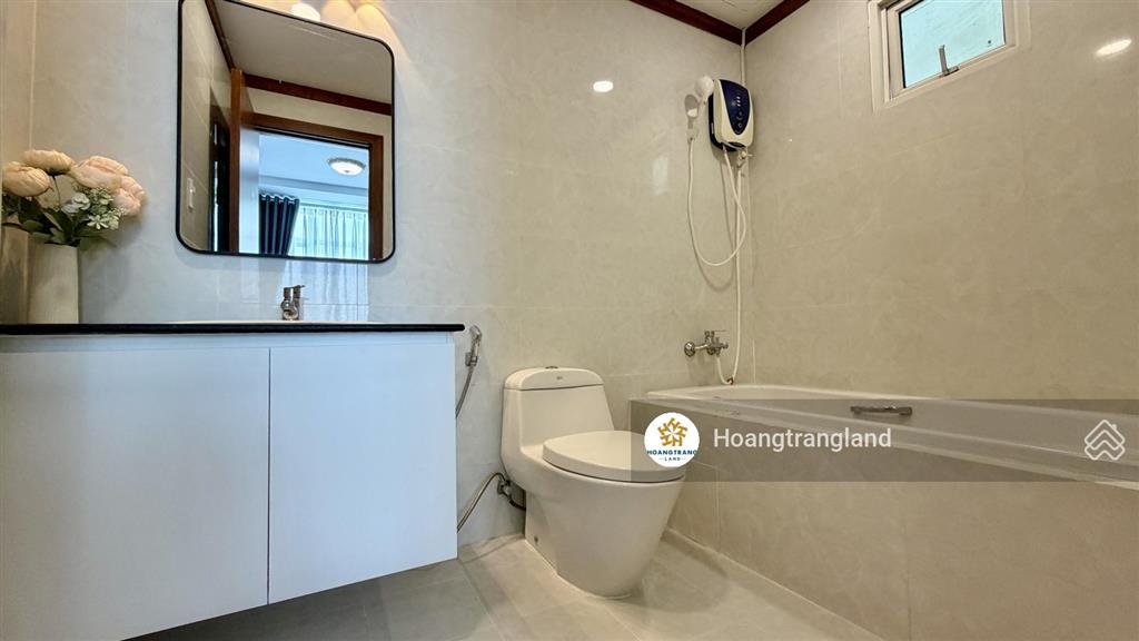 Bán gấp 3pn hoàng anh thanh bình q7 hcm  nhà siêu rộng cực đẹp view mát.  trang hatb 0905 521 ***