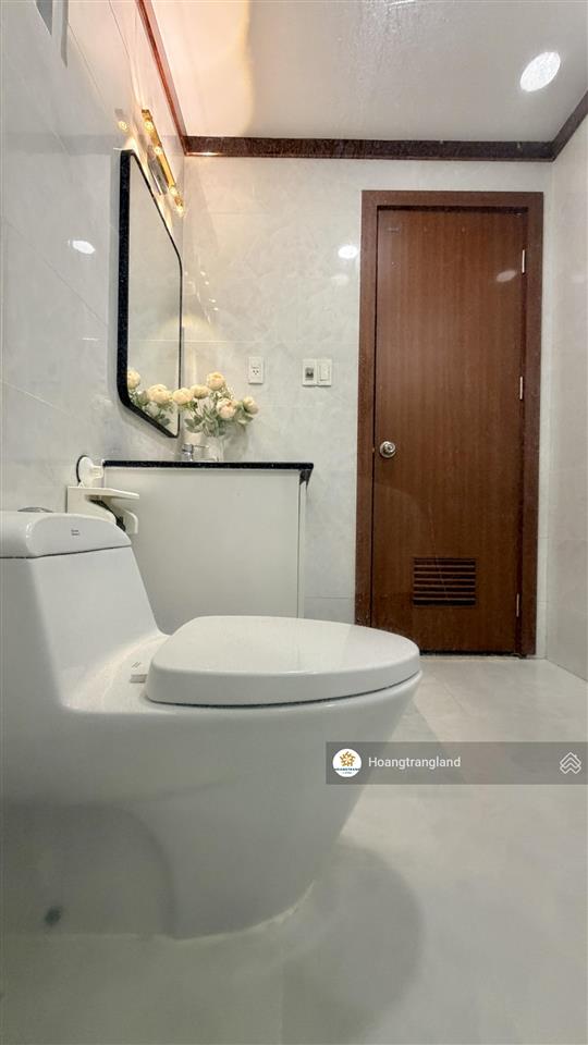 Bán gấp 3pn hoàng anh thanh bình q7 hcm  nhà siêu rộng cực đẹp view mát.  trang hatb 0905 521 ***