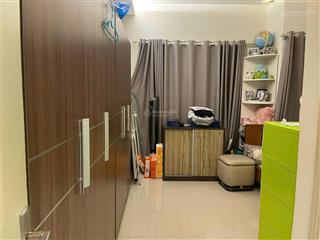 Cần cho thuê căn hộ quận 7 giá 9tr 77m2, thiết kế 2pn 2wc nhà nội thất. mang vali vào ở ngay